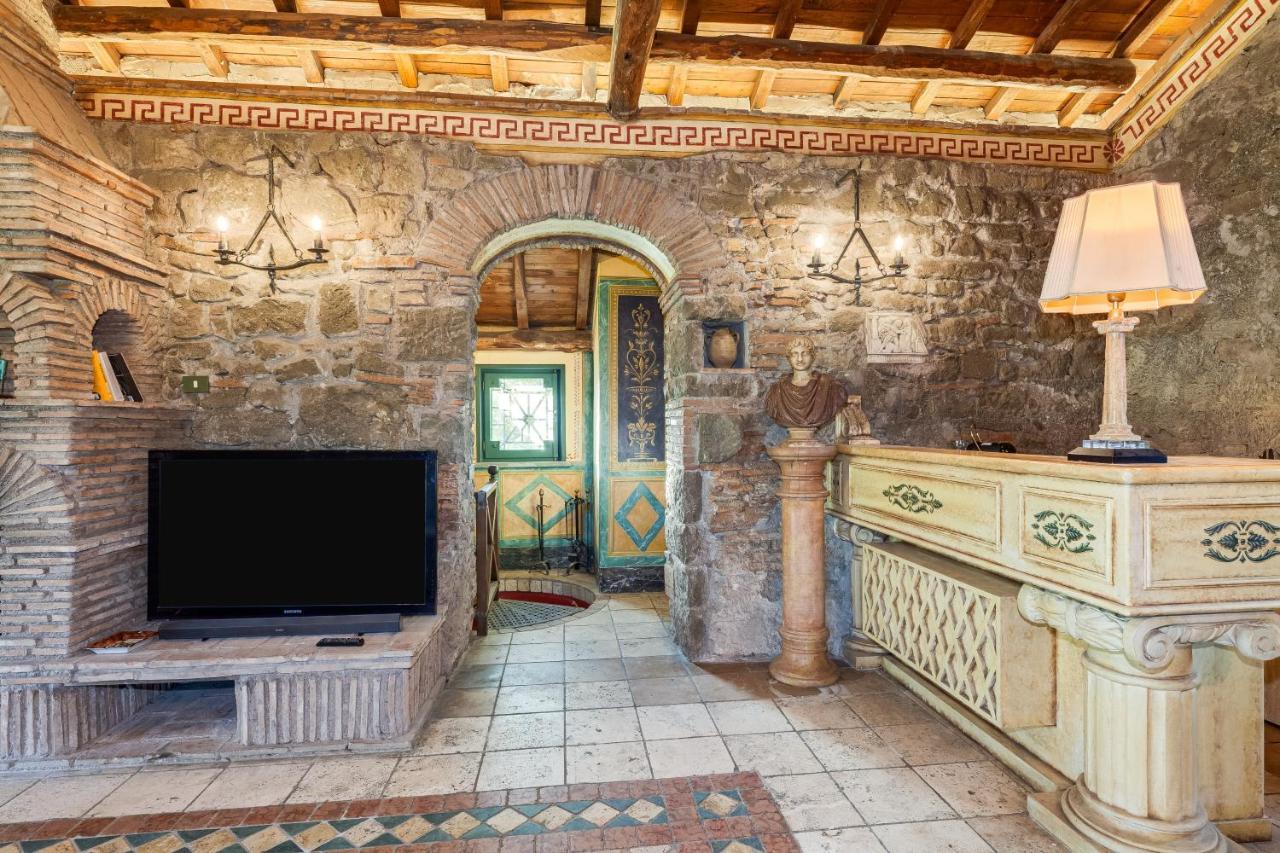 Roman Oasis Villa تْشامبينو المظهر الخارجي الصورة
