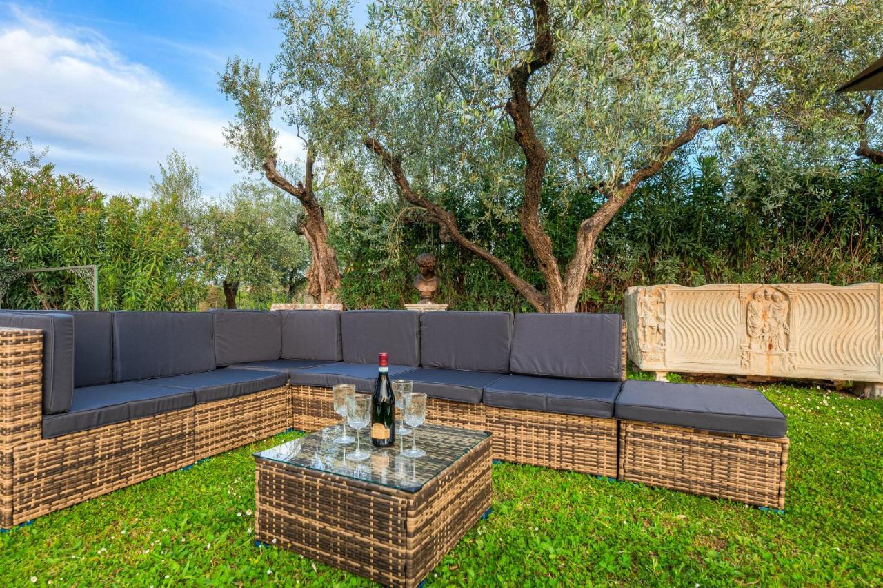 Roman Oasis Villa تْشامبينو المظهر الخارجي الصورة