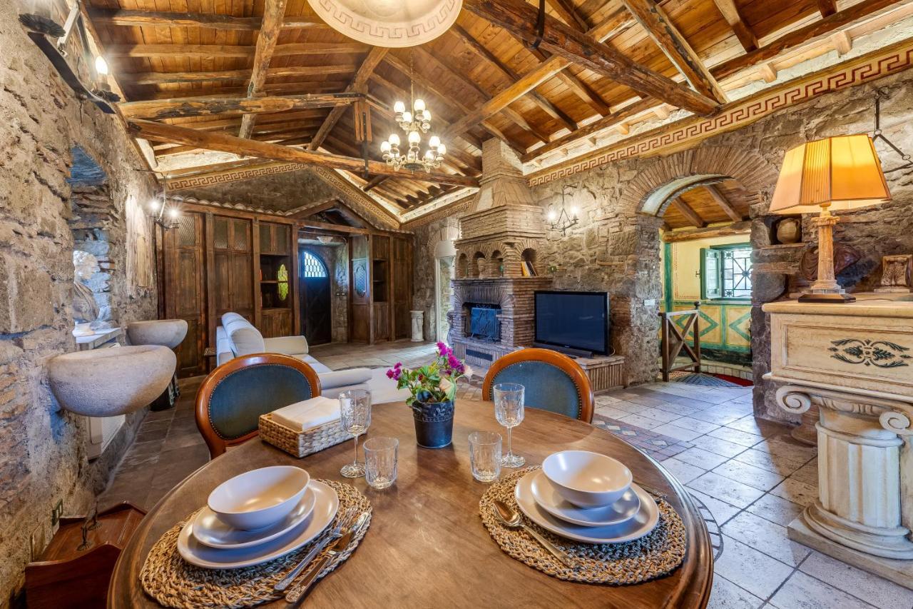 Roman Oasis Villa تْشامبينو المظهر الخارجي الصورة