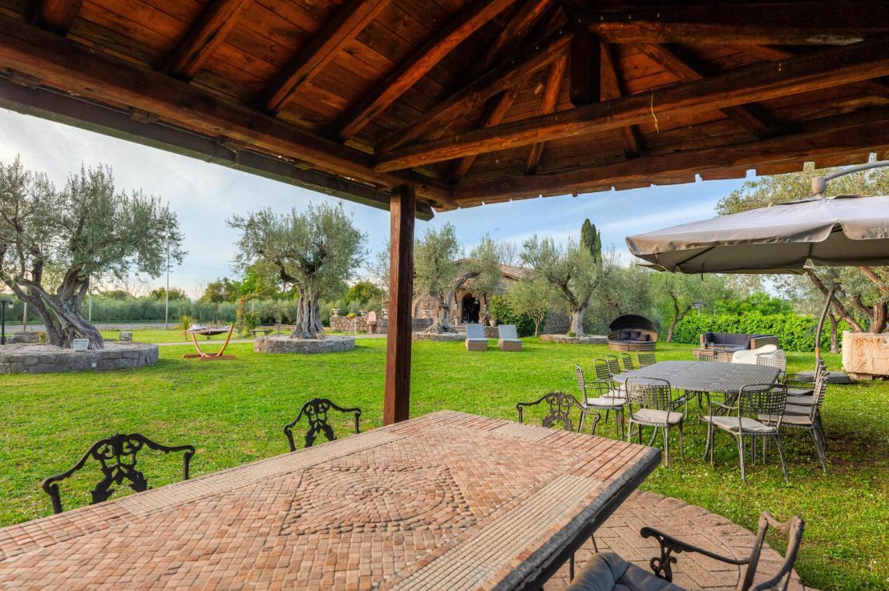 Roman Oasis Villa تْشامبينو المظهر الخارجي الصورة